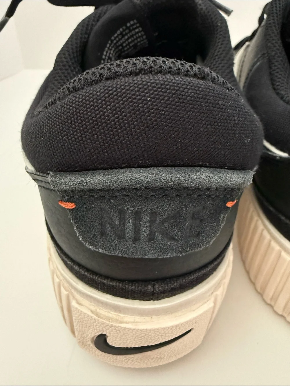 Nike Court Legacy Lift Women’s 8.5 Black White Platform Sneakers